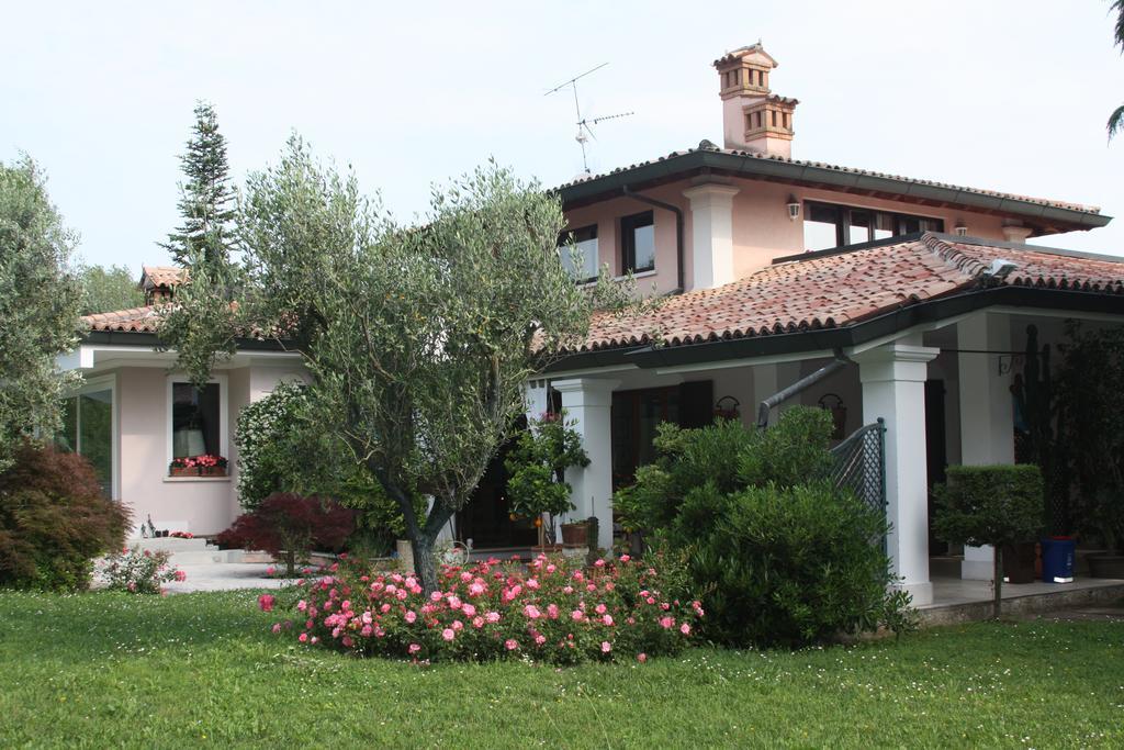 Ferienwohnung Le Margherite Manerba del Garda Exterior foto