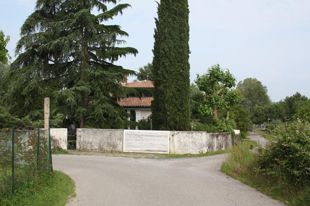 Ferienwohnung Le Margherite Manerba del Garda Exterior foto