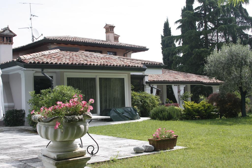 Ferienwohnung Le Margherite Manerba del Garda Exterior foto