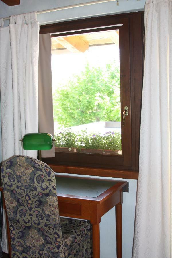 Ferienwohnung Le Margherite Manerba del Garda Exterior foto