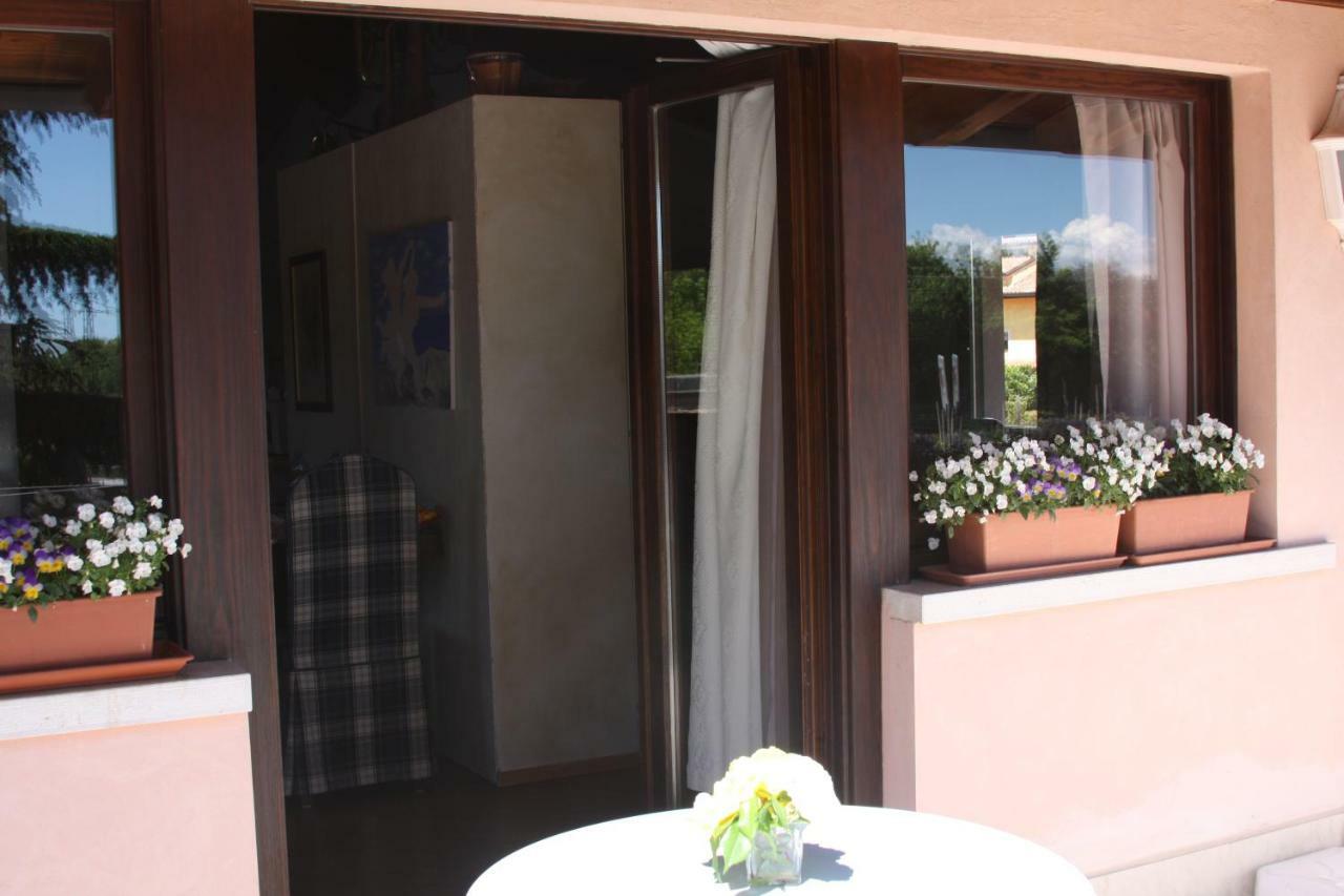 Ferienwohnung Le Margherite Manerba del Garda Exterior foto