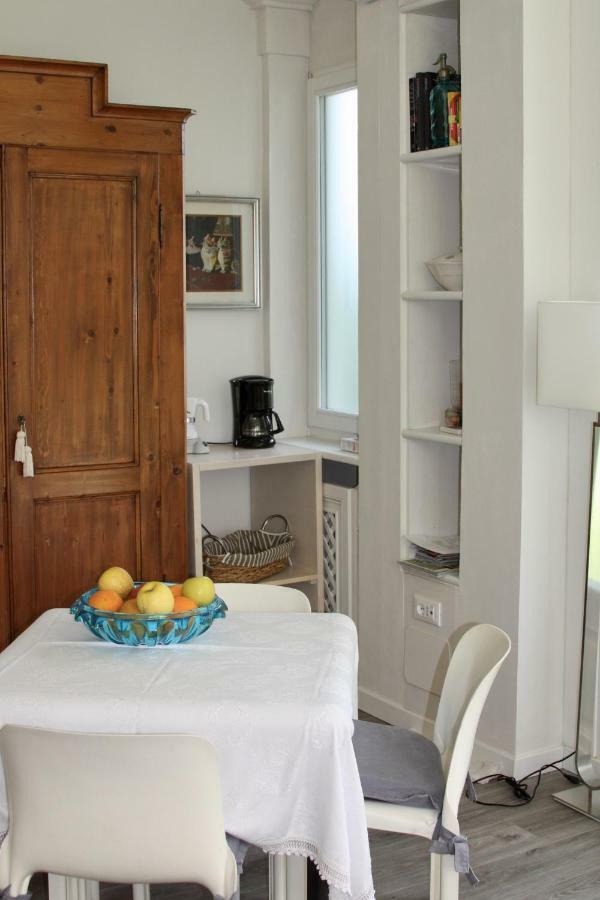 Ferienwohnung Le Margherite Manerba del Garda Exterior foto
