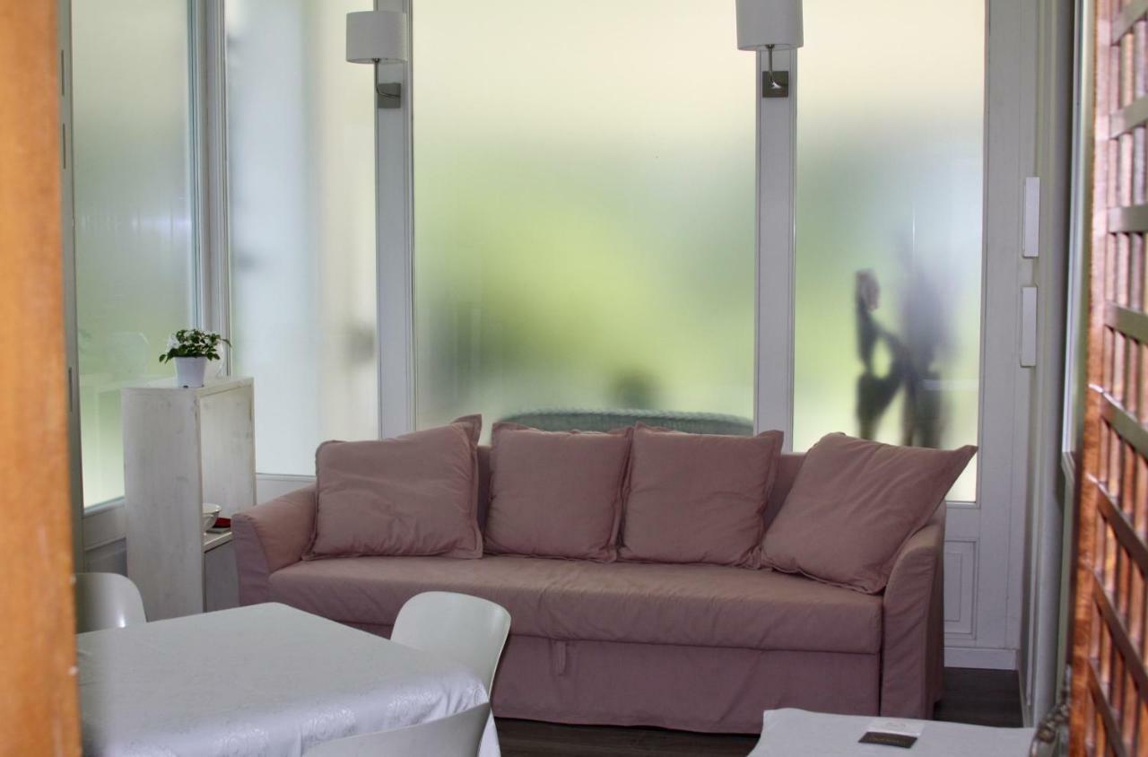 Ferienwohnung Le Margherite Manerba del Garda Exterior foto